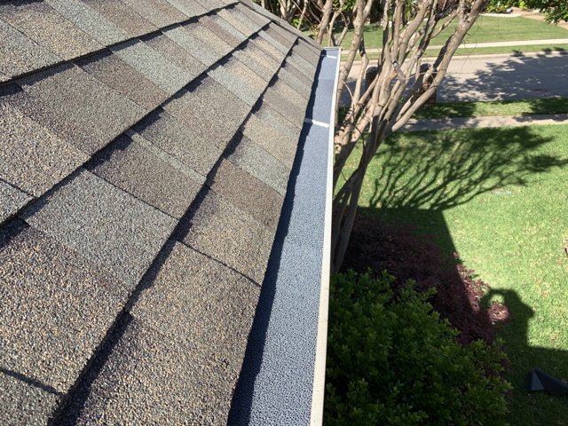 Roof gutter and insert detail.